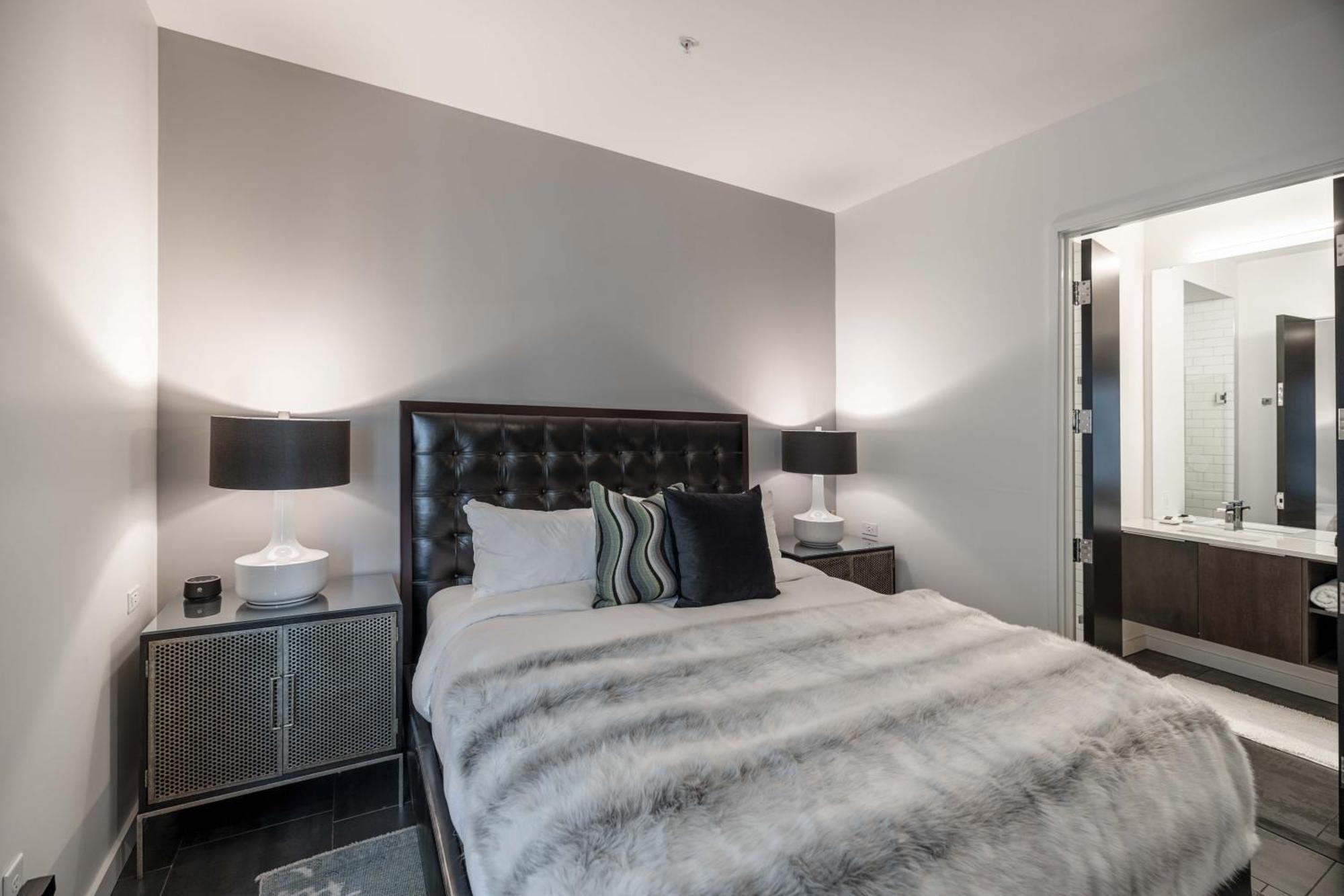 121 By Avantstay Chic Modern In
